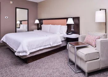 Hampton Inn Albuquerque-University/Midtown hotel thumbnail 8