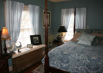 Williamsburg Manor B&B hotel thumbnail 4