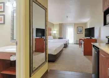 Comfort Inn & Suites At Dollywood Lane hotel thumbnail 3