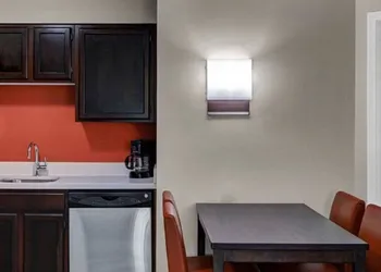 Residence Inn By Marriott Cleveland Mentor hotel thumbnail 6