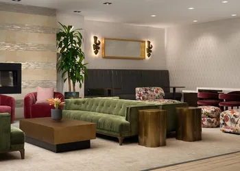 DoubleTree by Hilton Fairfield Hotel & Suites hotel thumbnail 6