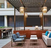 Embassy Suites by Hilton Washington DC Georgetown hotel detail image 3