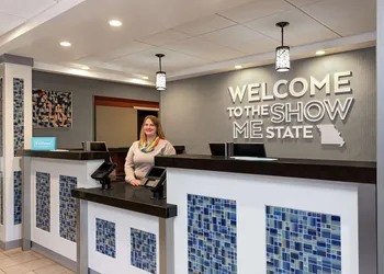 Hampton Inn Kansas City/Blue Springs hotel thumbnail 2