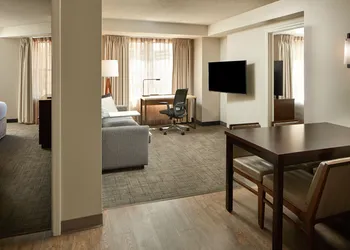Residence Inn by Marriott Arlington at Rosslyn hotel thumbnail 4