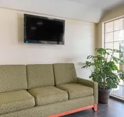 Quality Inn & Suites Crescent City Redwood Coast hotel detail image 3