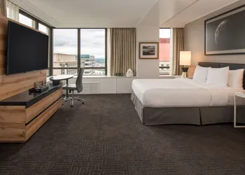 Hilton Portland Downtown hotel thumbnail 7