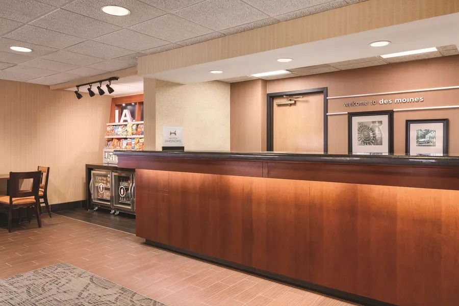 Hampton Inn Des Moines-Airport hotel detail image 2