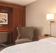 Hampton Inn Des Moines-Airport hotel detail image 5