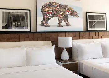 The Bidwell Marriott Portland hotel thumbnail 8