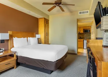 Hilton Vacation Club Lake Tahoe Resort South hotel thumbnail 4