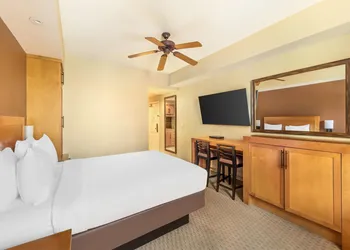 Hilton Vacation Club Lake Tahoe Resort South hotel thumbnail 8