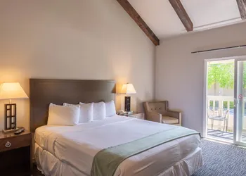 Cannery Row Inn hotel thumbnail 7