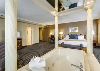 Monte Carlo Inn Vaughan Suites hotel thumbnail 6