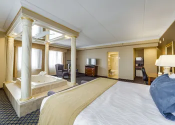 Monte Carlo Inn Vaughan Suites hotel thumbnail 7