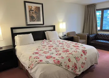 Americas Best Value Inn Laramie hotel thumbnail 4