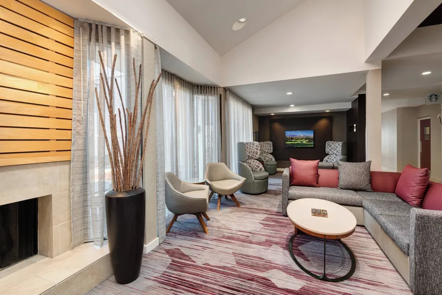 Courtyard By Marriott Augusta hotel detail image 2