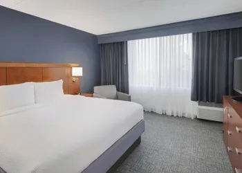 Courtyard By Marriott Augusta hotel thumbnail 4