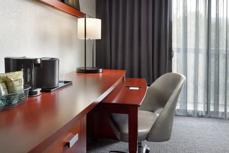 Courtyard By Marriott Augusta hotel detail image 6