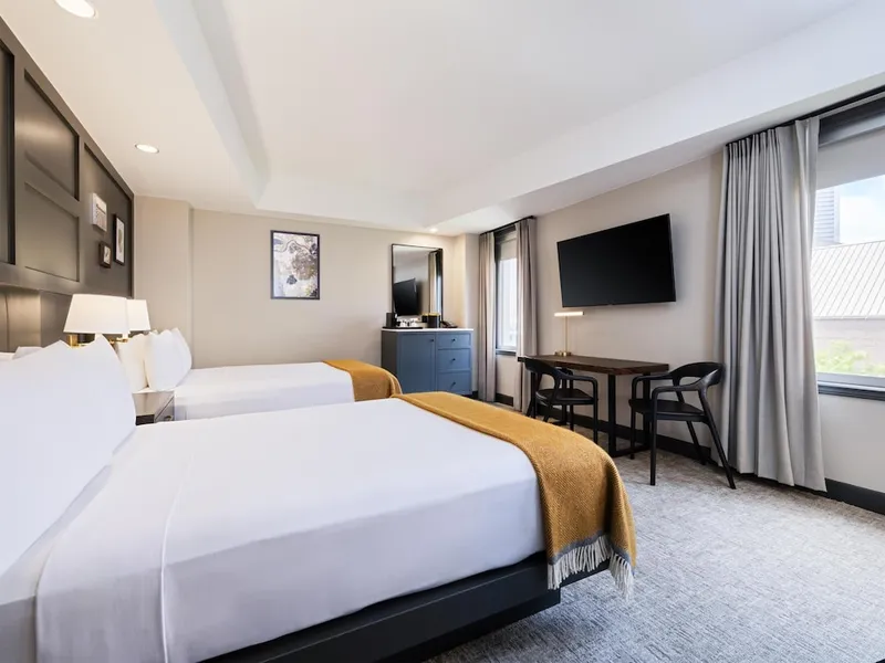 The Sam Houston Hotel, Tapestry Collection by Hilton hotel detail image 6