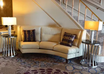 Hilton St. Louis Frontenac hotel thumbnail 2