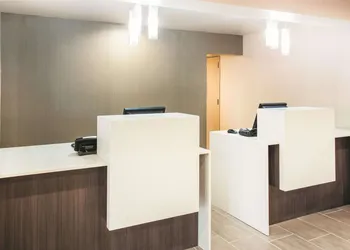 La Quinta Inn & Suites by Wyndham Cincinnati NE - Mason hotel thumbnail 2