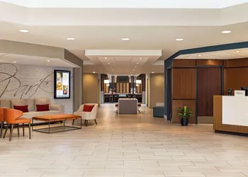 Embassy Suites by Hilton Kansas City Overland Park hotel thumbnail 6