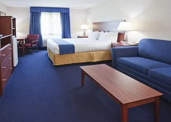 Holiday Inn Express Deforest by IHG hotel thumbnail 4