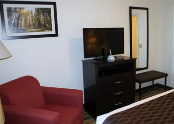 Best Western Visalia Hotel hotel thumbnail 6