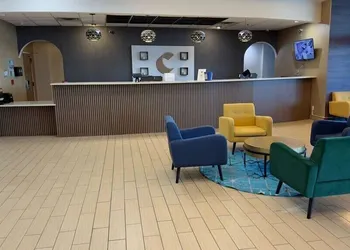 Comfort Inn & Suites Omaha Central hotel thumbnail 7