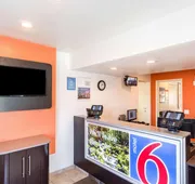 Motel 6 Redding, CA - Central hotel detail image 3