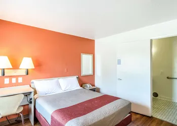 Motel 6 Redding, CA - Central hotel thumbnail 7