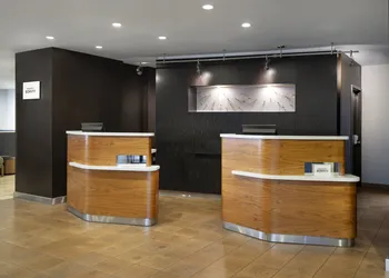 Courtyard by Marriott San Mateo Foster City hotel thumbnail 2