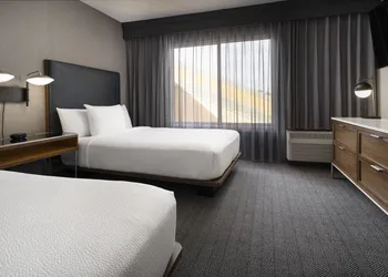 Courtyard by Marriott San Mateo Foster City hotel thumbnail 7