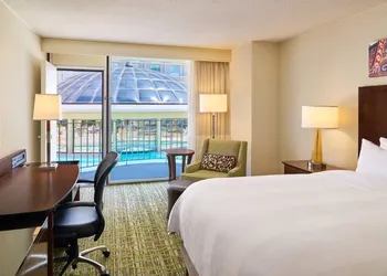 Marriott Chicago O'Hare hotel thumbnail 8