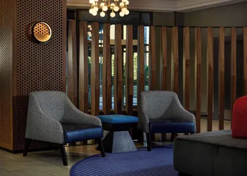 Hilton Kansas City Country Club Plaza hotel thumbnail 4