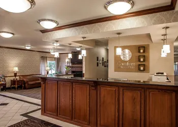 Comfort Inn & Suites Davenport - Quad Cities hotel thumbnail 3