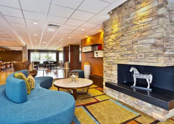Fairfield Inn & Suites by Marriott Madison West/Middleton hotel thumbnail 2