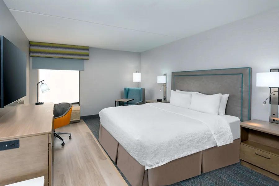 Hampton Inn Hartford/Airport hotel detail image 6