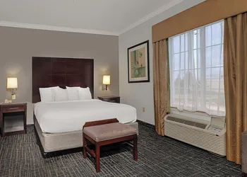 Garner Hotel Houston Westchase by IHG hotel thumbnail 4