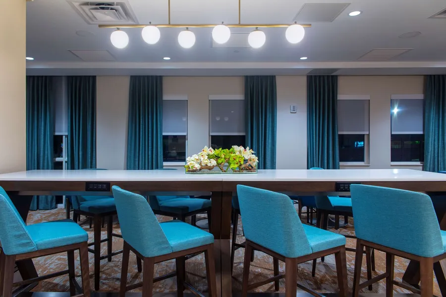Hampton Inn & Suites Miami-Airport South-Blue Lagoon hotel detail image 2