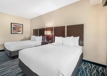 Best Western Plus Eastgate Inn & Suites hotel thumbnail 8