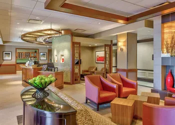 Wyndham Garden Kansas City Airport hotel thumbnail 3