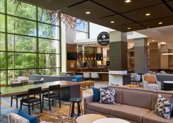 Pittsburgh Airport Marriott hotel thumbnail 2