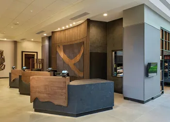 Pittsburgh Airport Marriott hotel thumbnail 3