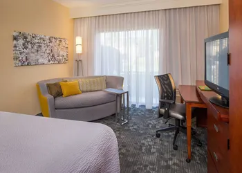 Sonesta Select Charlotte University Research Park hotel thumbnail 5