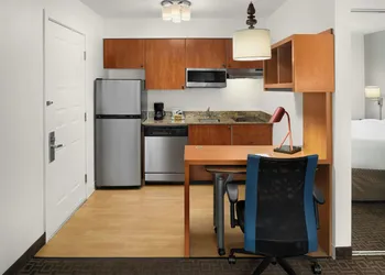 Towneplace Suites By Marriott Seattle Southcenter hotel thumbnail 7