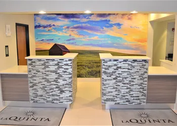 La Quinta Inn & Suites by Wyndham Moscow Pullman hotel thumbnail 4