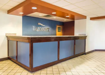 Baymont by Wyndham Cincinnati hotel thumbnail 2