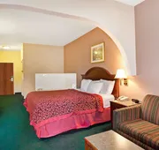 Days Inn & Suites by Wyndham Louisville SW hotel detail image 3