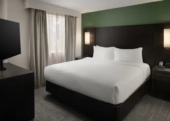 Residence Inn by Marriott Portland Hillsboro hotel thumbnail 8